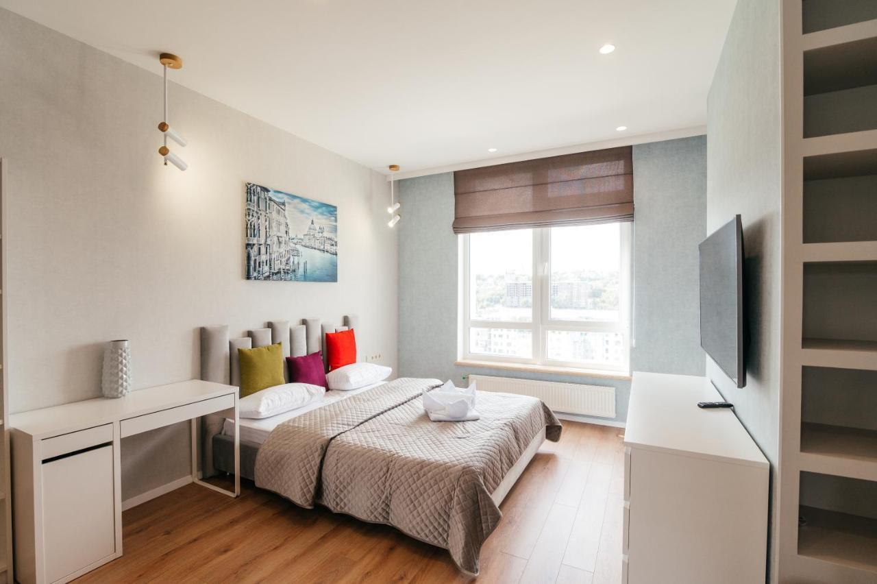 Pearl Premium Apartments 3 키예프 외부 사진